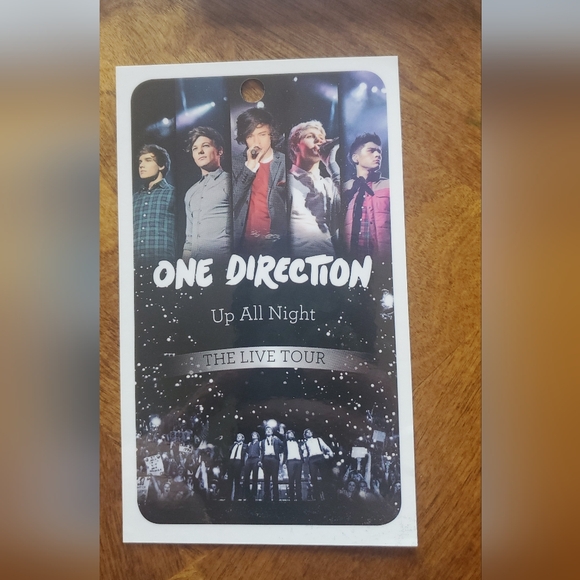 4 1D one direction concert DVDs with limited edition VIP ticket booklet liam - Picture 9 of 16
